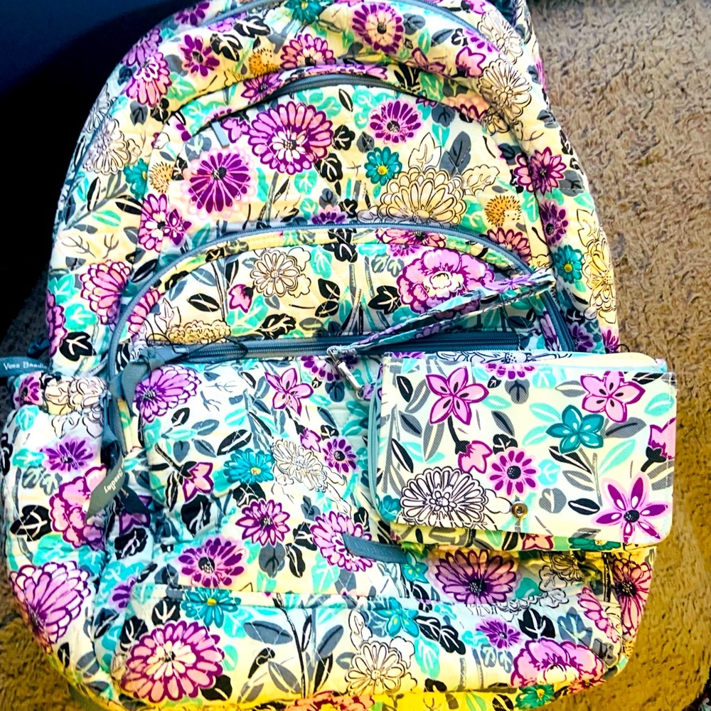 VERA BRADLEY BACKPACK AND WRISTLET SET